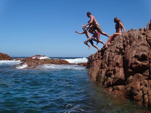 Hillocks Drive - Tourism Noosa 0