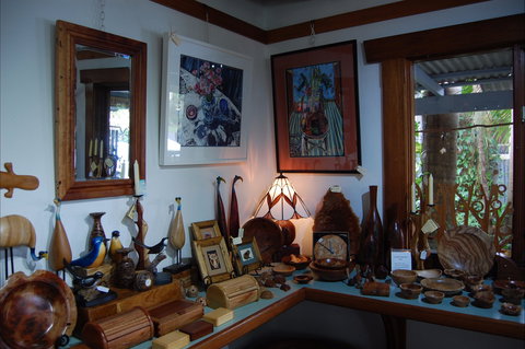 The Woodcraft Gallery - Tourism Noosa 0
