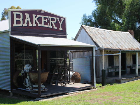 Woolpack Inn Museum - Tourism Noosa 1