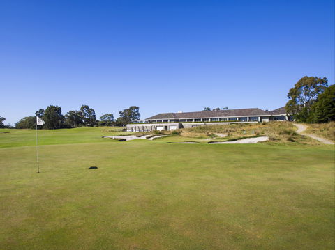 Woodlands Golf Club - Tourism Noosa 1