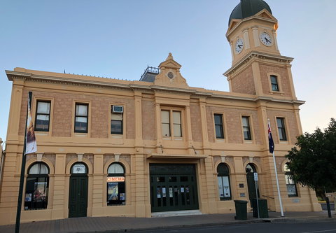 Cinema, Moonta - Tourism Noosa 2
