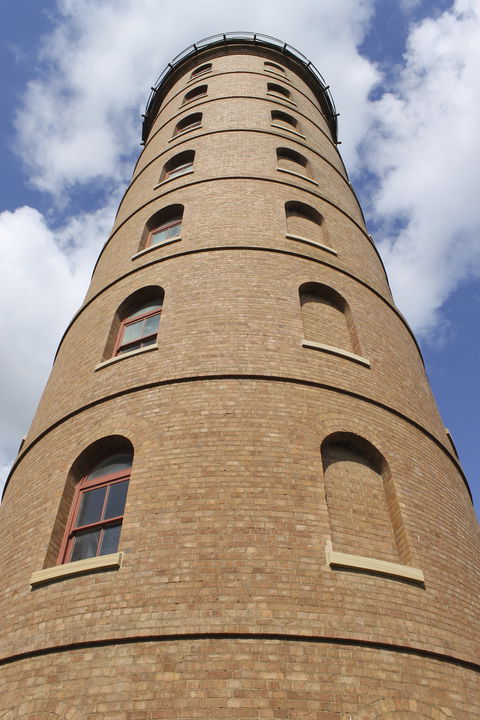 East  Bundaberg Water Tower - Tourism Noosa 1