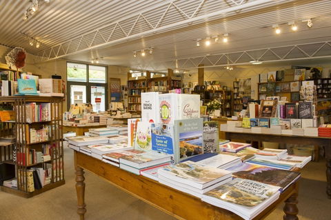 Matilda Bookshop - Tourism Noosa 2
