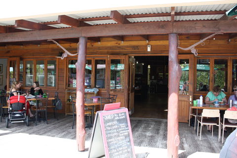 Oaklands Barn - Tourism Noosa 1