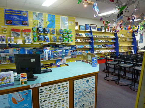 Reef Teach - Tourism Noosa 0