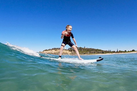 Group Surf Lesson - Tourism Noosa 8
