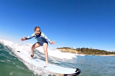 Group Surf Lesson - Tourism Noosa 2