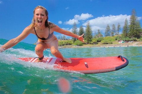 Group Surf Lesson - Tourism Noosa 0