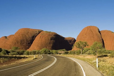 5-Hour Kata Tjuta Sunrise Tour From Ayers Rock With Breakfast - Tourism Noosa 5