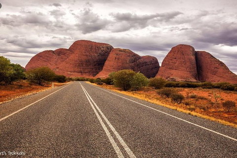 5-Hour Kata Tjuta Sunrise Tour From Ayers Rock With Breakfast - Tourism Noosa 4