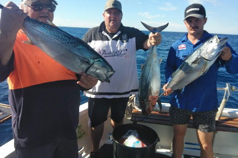 Fishing In The Marina Mirage - Tourism Noosa 6