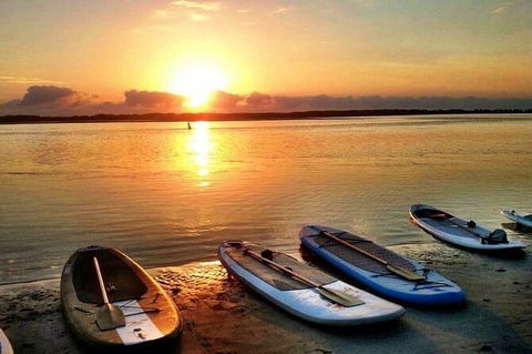 Early Morning Weekend Paddleboard Special - Tourism Noosa 3