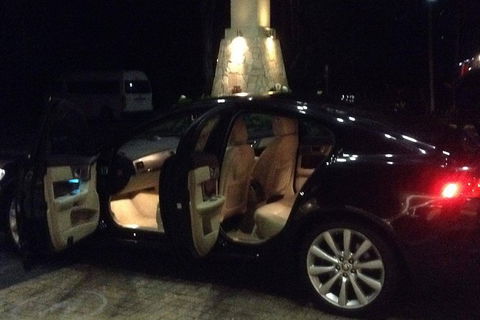 Jaguar Limousine Transfer Cairns Airport To Palm Cove - Tourism Noosa 0