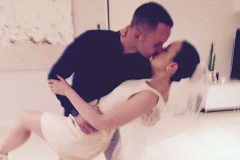 Elope In Paradise - Weddings At Mission Beach - Tourism Noosa 0