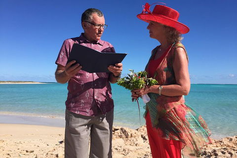 Elope In Paradise - Weddings At Mission Beach - Tourism Noosa 4