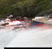 Noosa River Cruise for 2 people on a Classic Mahogany Speed Boat - 90 min. - Tourism Noosa