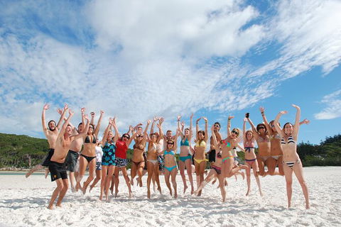 Day Sail The Whitsunday Islands On Atlantic Clipper From Airlie Beach - Tourism Noosa 1