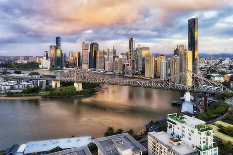 Brisbane Airport Transfers : Brisbane To Brisbane Airport BNE In Luxury Car - Tourism Noosa 5