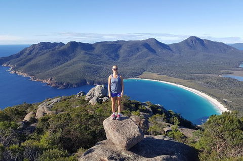 4-Day Fabulous Tasmania Tour: Wineglass Bay, Port Arthur, Devils & Bruny Island - Tourism Noosa 0