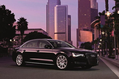 Audi A8 Chauffeur Car Melbourne Airport To CBD - Tourism Noosa 5