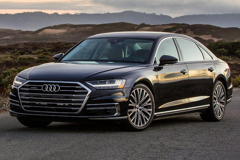 Audi A8 Chauffeur Car Melbourne Airport To CBD - Tourism Noosa 4