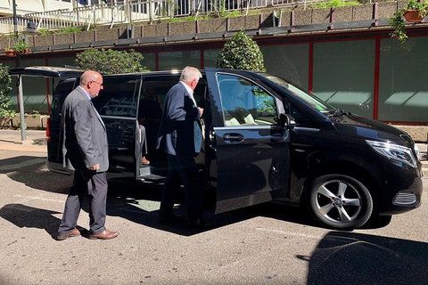 Arrival Private Transfer Melbourne Airport MEL To Melbourne City By Luxury Van - Tourism Noosa 4