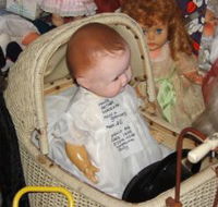 Little Darlings Doll Museum and Coffee Shop - Tourism Noosa