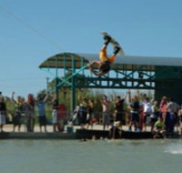 Cable Ski Cairns - Tourism Noosa