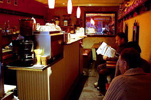 Aix Cafe Creperie Salon - Tourism Noosa 0