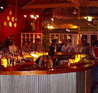 Monties Bar - Tourism Noosa