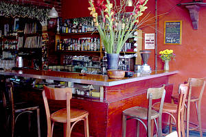 Rue Bebelons - Tourism Noosa 0