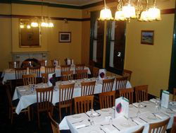 O'Sullivans Sibeen Irish Bar, Restaurant & Functions - Tourism Noosa 1