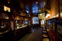 Bridie O'Reilly's - Tourism Noosa 2