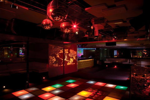 Elsewhere Bar - Tourism Noosa 3