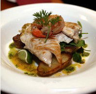 Airport Tavern & Bistro - Tourism Noosa 1
