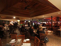 Glengarry Tavern - Tourism Noosa 0