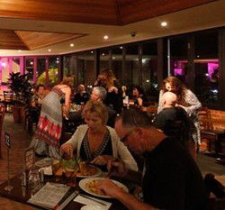 Glengarry Tavern - Tourism Noosa 1