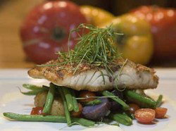 All Year Round Tavern - Tourism Noosa 2