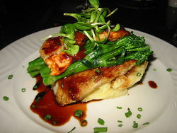 H20 Bar And Bistro - Tourism Noosa 2