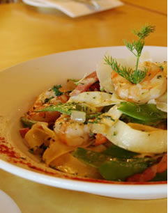 The Royal On The Waterfront - Tourism Noosa 3