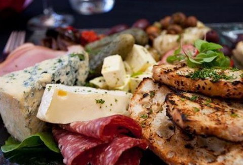 Latitude 21 Restaurant & Bar - Tourism Noosa 4