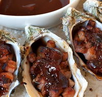 Retreat Hotel - Tourism Noosa