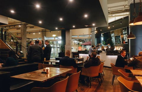 Slate Restaurant Bar - Tourism Noosa 11
