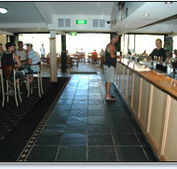 Bateau Bay Hotel - Tourism Noosa