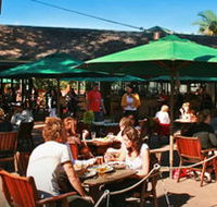 The Beach Hotel - Tourism Noosa