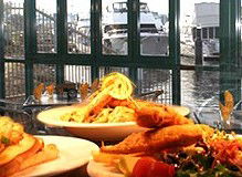 Spinnakers Cafe - Tourism Noosa 0