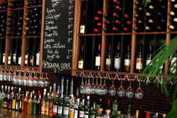 Amphoras  Bar & Bistro - Tourism Noosa 0