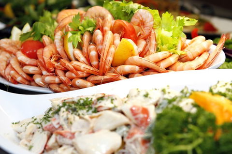 Atrium Garden Restaurant - Tourism Noosa 5