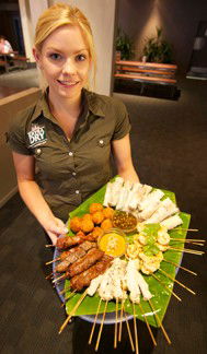 Tacking Point Tavern - Tourism Noosa 1
