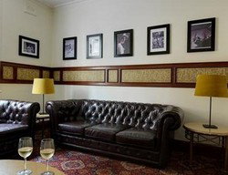 Harts Pub - Tourism Noosa 1